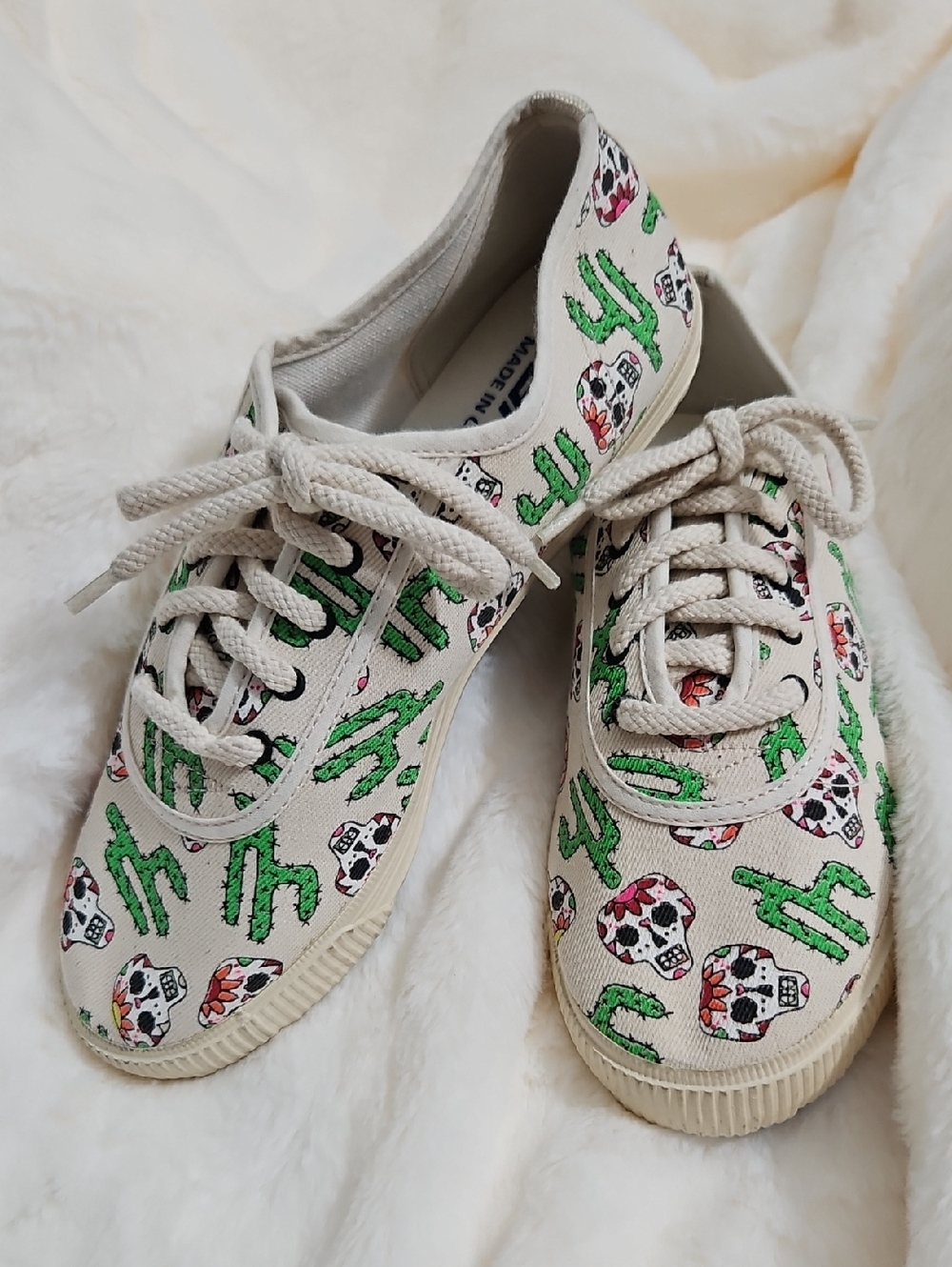 Startas Low Top Sneakers Cactus Sugar Skull Print Canvas Shoes EU 38